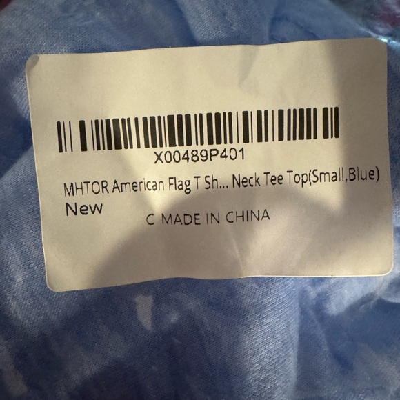 Blue T-Shirt with Sunflower & American Flag Design - Picture 4 of 4